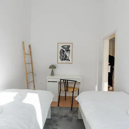 New York Loft-flair In Fuer 8 Personen Apartament *